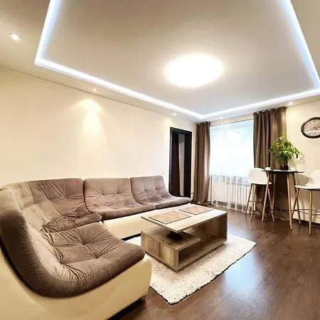 Cozy Near The Center Lejlighed
