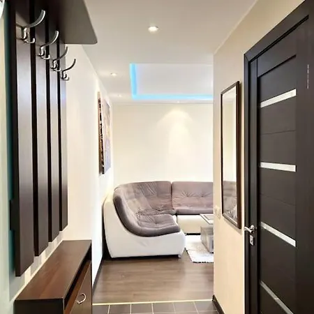 Cozy Near The Center *